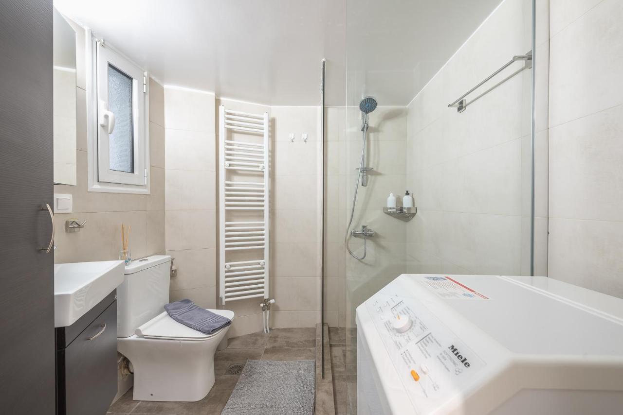 Stylish 2Bdr Apt By Acropolis Athen Exterior foto